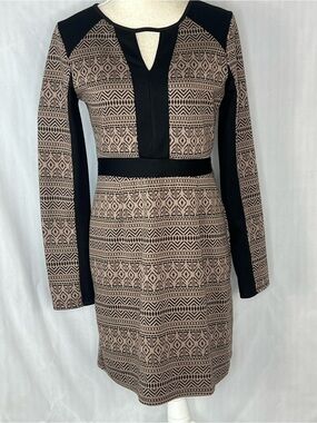 Ya Los Angeles Dress Aztec Tribal Black & Tan Long Sleeves V Cut Out Knit L